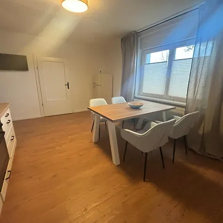 Kleines Haus In Cottbus-wilmersdorf Ca 80m2