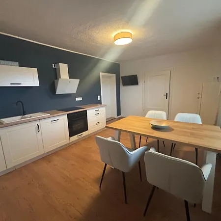 Kleines Haus In Cottbus-wilmersdorf Ca 80m2