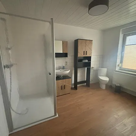 Apartment Kleines Haus In Cottbus-wilmersdorf Ca 80m2