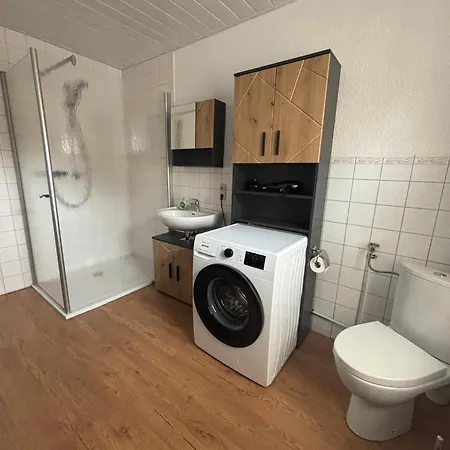 Lägenhet Kleines Haus In Cottbus-wilmersdorf Ca 80m2 Cottbus