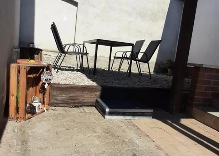 Kleines Haus In Cottbus-wilmersdorf Ca 80m2